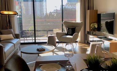 For rent 2 bedrooms condo in Khlong Toei, Bangkok