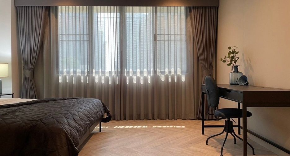 Condo en alquiler de 3 habitaciones en Khlong Toei, Bangkok