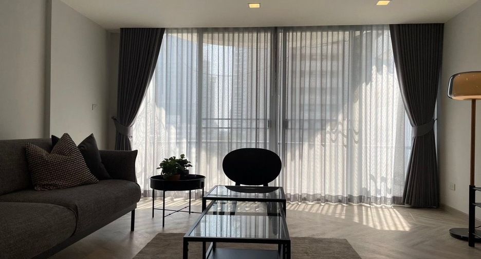 Condo en alquiler de 3 habitaciones en Khlong Toei, Bangkok