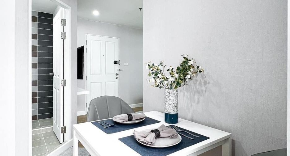 For rent 1 bed condo in Yan Nawa, Bangkok