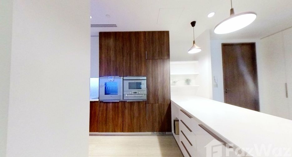 Condo en alquiler de 2 habitaciones en Pathum Wan, Bangkok
