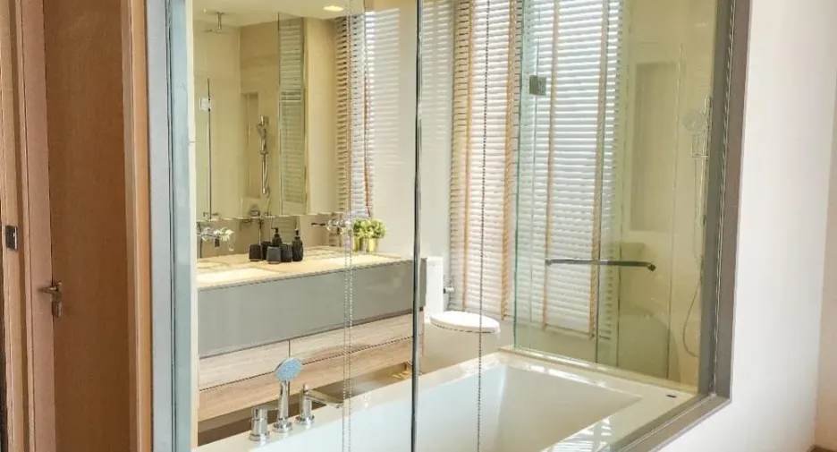For rent 2 bedrooms condo in Watthana, Bangkok