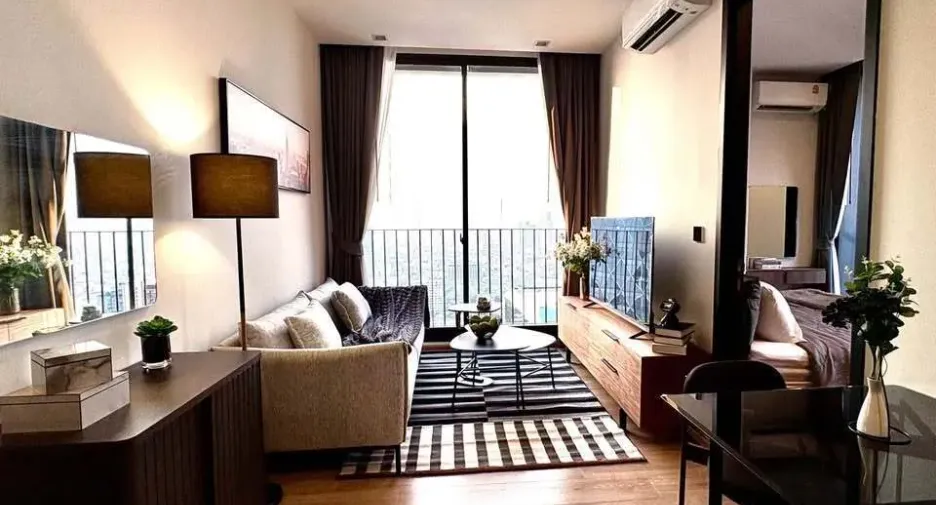 For rent 1 bed condo in Phaya Thai, Bangkok