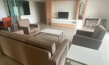 Apartamento en alquiler de 4 habitaciones en Watthana, Bangkok