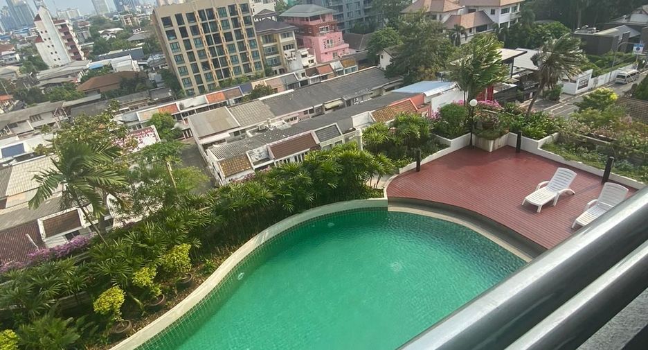 Apartamento en alquiler de 4 habitaciones en Watthana, Bangkok