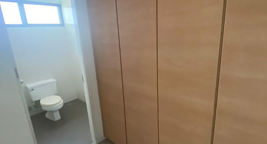 Apartamento en alquiler de 4 habitaciones en Watthana, Bangkok
