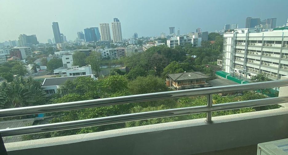 Apartamento en alquiler de 4 habitaciones en Watthana, Bangkok