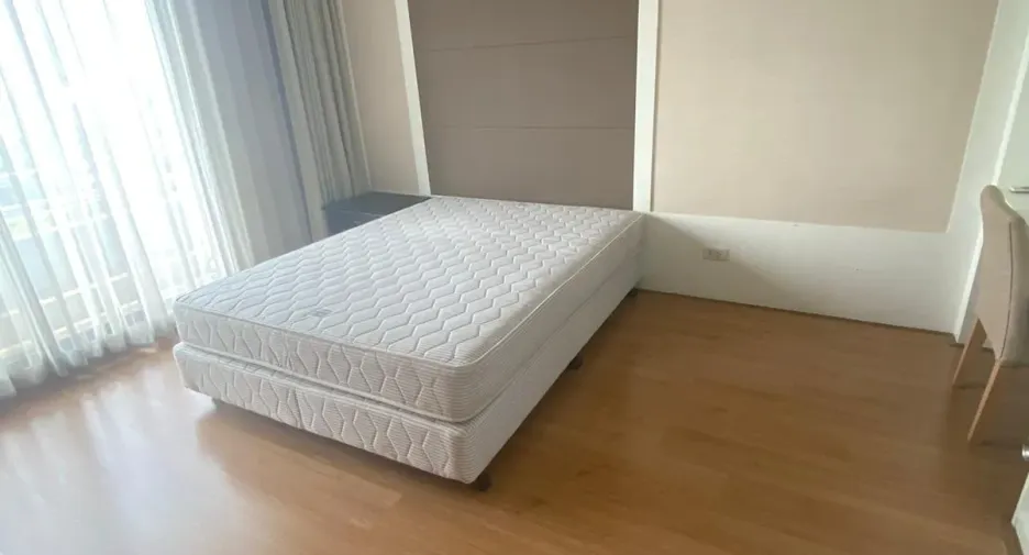 Apartamento en alquiler de 4 habitaciones en Watthana, Bangkok
