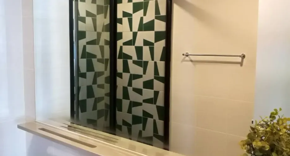 For rent studio condo in Khlong Toei, Bangkok