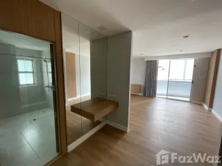 À louer 4 chambres appartement à Khlong Toei, Bangkok