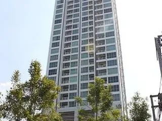 For rent 2 bedrooms condo in Chatuchak, Bangkok