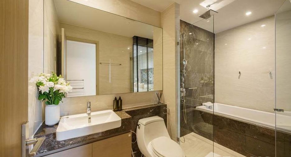 Condo en alquiler de 2 habitaciones en Bang Rak, Bangkok