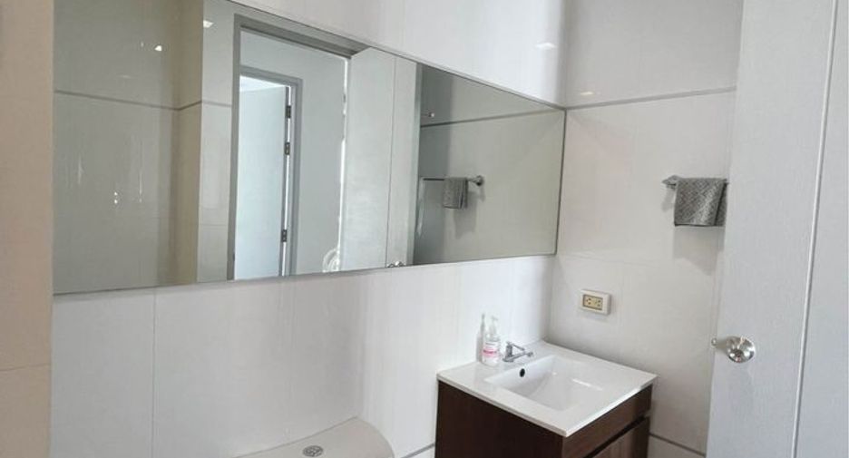 For rent 1 Beds condo in Watthana, Bangkok