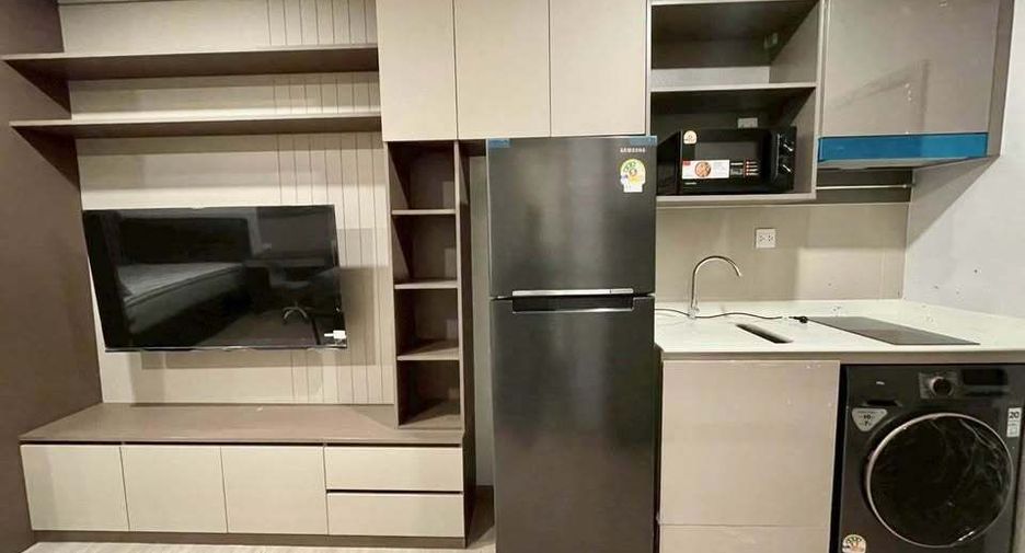 Condo en alquiler de 1 habitaciones en Khlong Toei, Bangkok