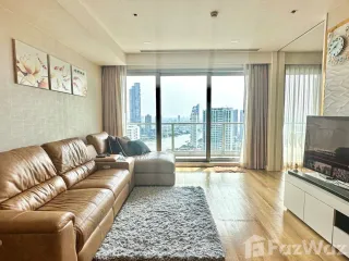 For rent 2 bedrooms condo in Sathon, Bangkok