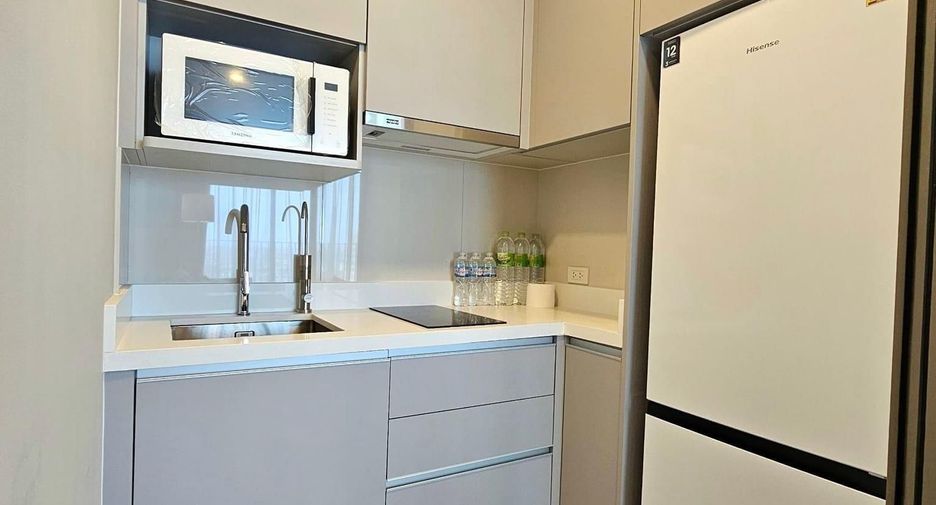 Condo en alquiler de 2 habitaciones en Bang Phli, Samut Prakan