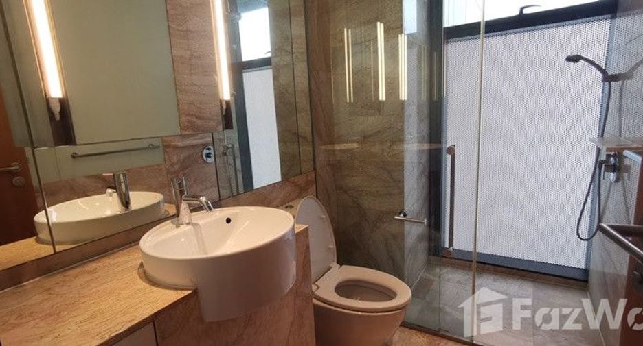 For rent 3 bedrooms condo in Sathon, Bangkok