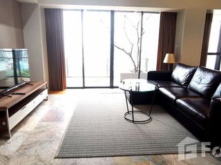 Condo en alquiler de 3 habitaciones en Sathon, Bangkok