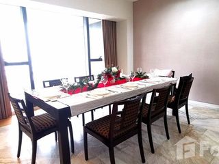 Condo en alquiler de 3 habitaciones en Sathon, Bangkok