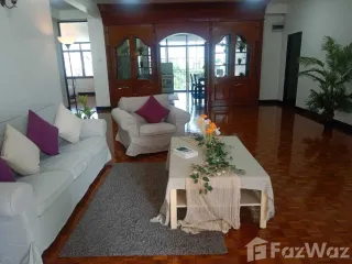 Apartment zur Miete mit 3 Zimmer in Watthana, Bangkok