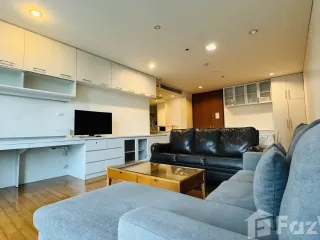 For rent 3 bedrooms condo in Sathon, Bangkok