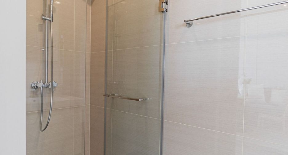 For rent studio condo in Khlong Toei, Bangkok