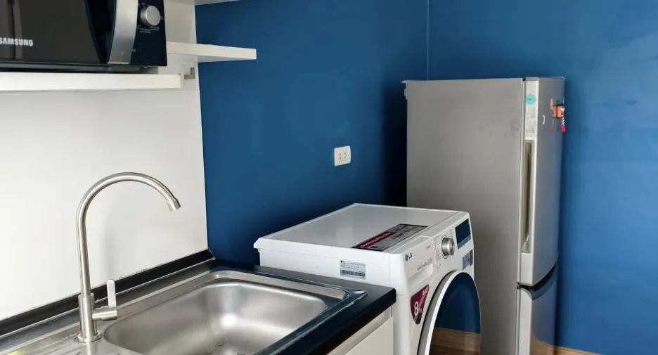 For rent 1 bed condo in Thon Buri, Bangkok