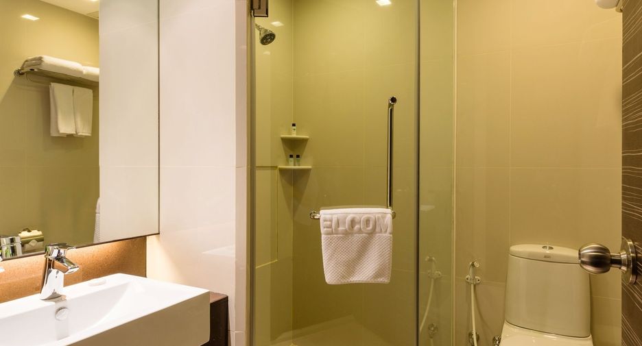 For rent 1 bed apartment in Khlong Toei, Bangkok