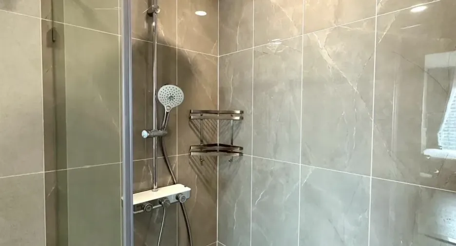 Wohnung zur Miete mit 1 Zimmer in Bang Rak, Bangkok