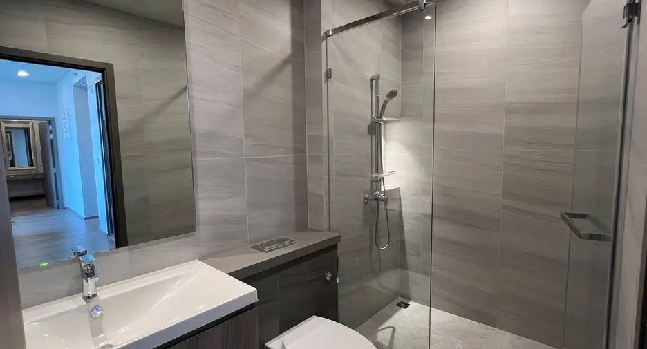 For rent 2 bedrooms condo in Bang Phli, Samut Prakan