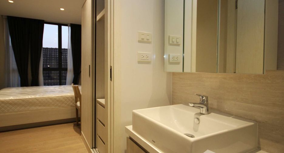 Condo en alquiler de 1 habitaciones en Watthana, Bangkok