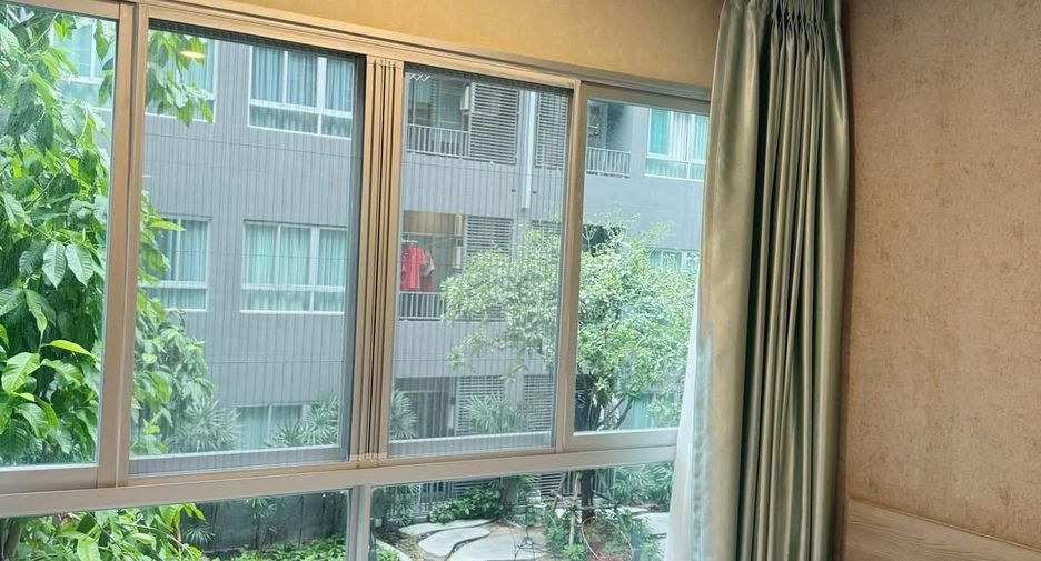 For rent 2 bedrooms condo in Chatuchak, Bangkok