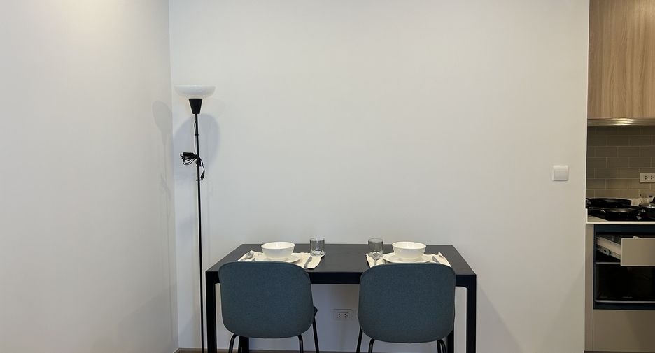 For rent 1 bed condo in Ratchathewi, Bangkok