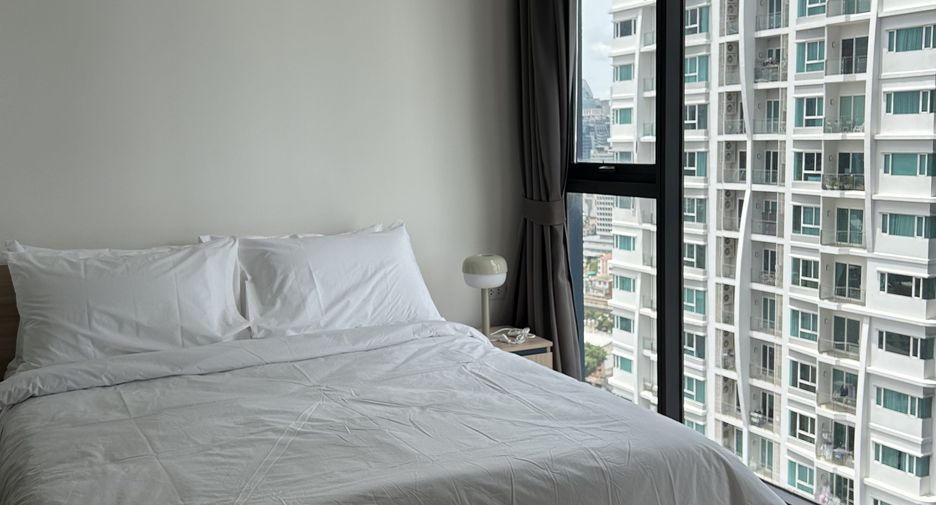 For rent 1 bed condo in Ratchathewi, Bangkok