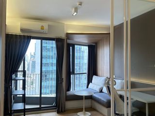 出租 1 卧室 公寓 在 Bang Rak, 曼谷