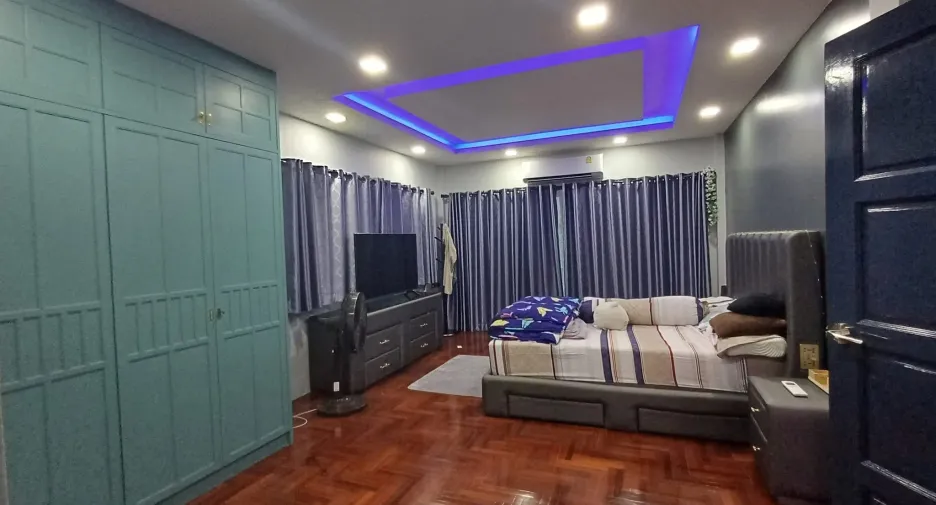 For rent 4 bedrooms house in Prawet, Bangkok