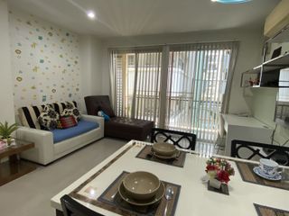 For rent 2 bedrooms apartment in Watthana, Bangkok