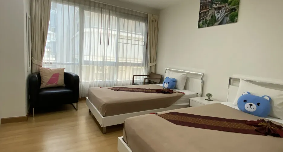 For rent 2 bedrooms apartment in Watthana, Bangkok