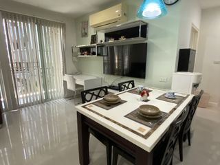 For rent 2 bedrooms apartment in Watthana, Bangkok