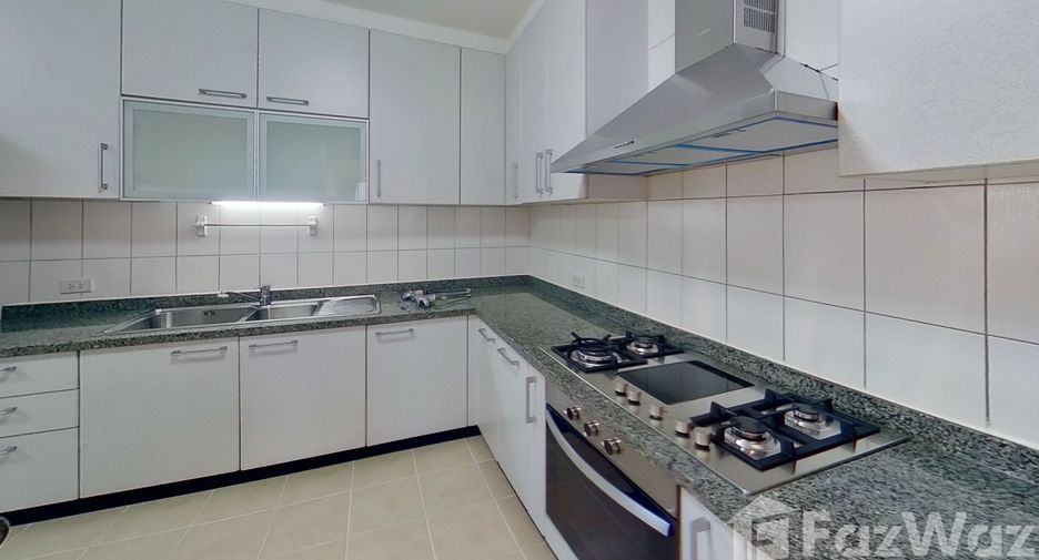 Wohnung zur Miete mit 4 Zimmer in Khlong Toei, Bangkok
