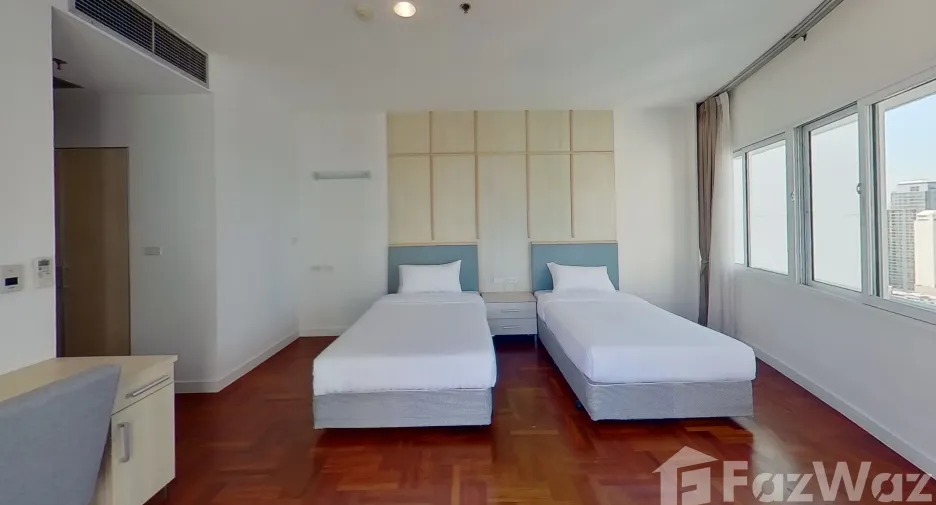 Wohnung zur Miete mit 4 Zimmer in Khlong Toei, Bangkok