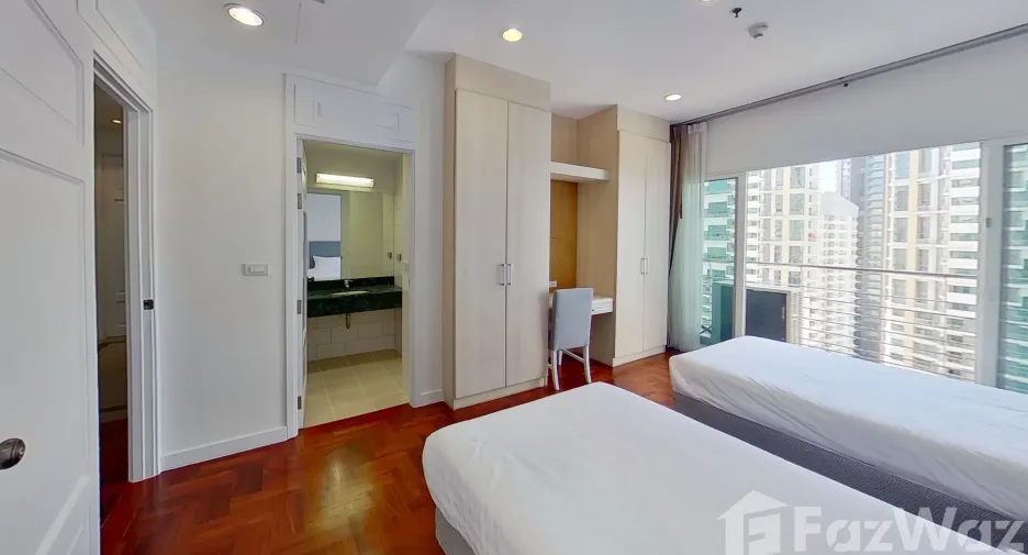 Wohnung zur Miete mit 4 Zimmer in Khlong Toei, Bangkok