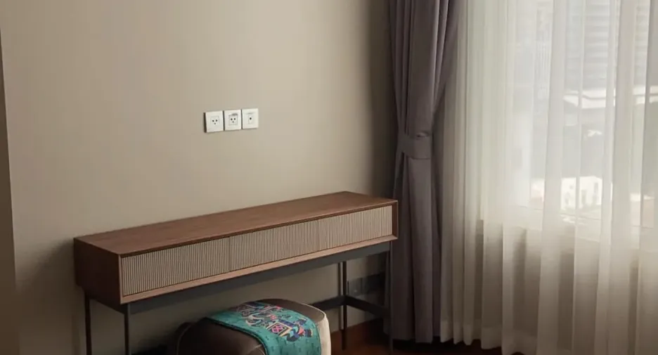 For rent 2 bedrooms condo in Sathon, Bangkok
