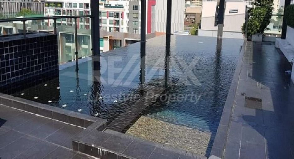 For rent 1 bed condo in Watthana, Bangkok