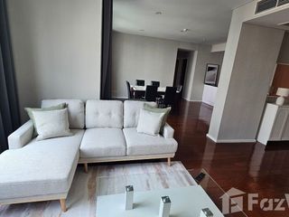 Condo en alquiler de 3 habitaciones en Watthana, Bangkok