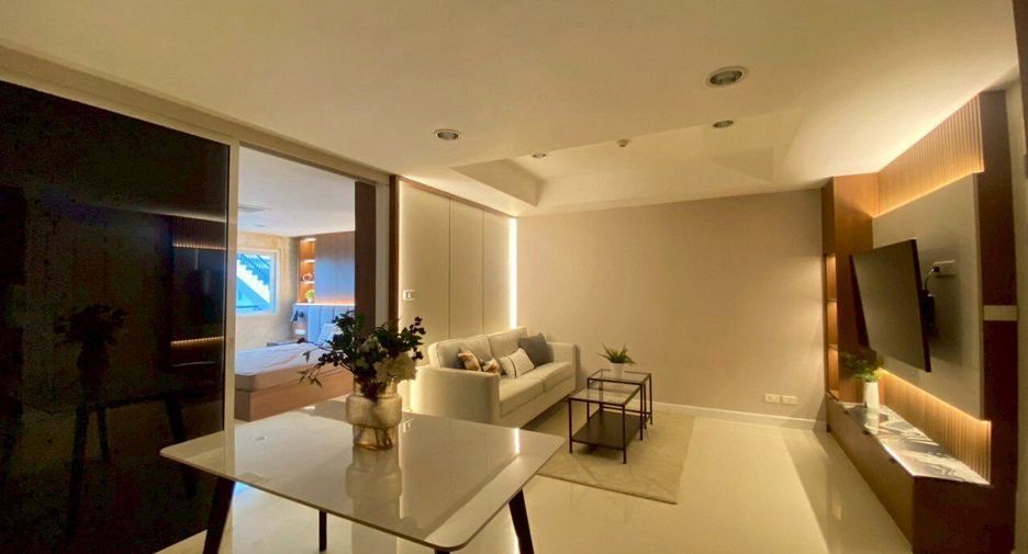 For rent 1 bed condo in Pathum Wan, Bangkok