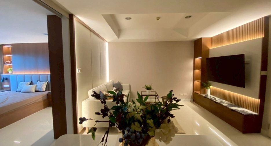 For rent 1 bed condo in Pathum Wan, Bangkok