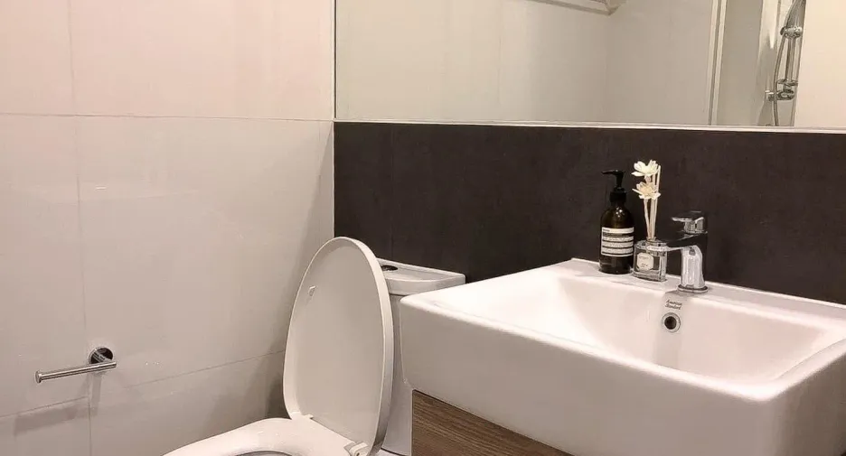 For rent 1 bed condo in Phra Khanong, Bangkok