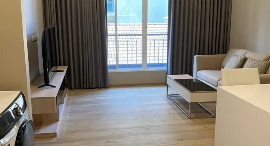 For rent 1 bed condo in Khlong Toei, Bangkok