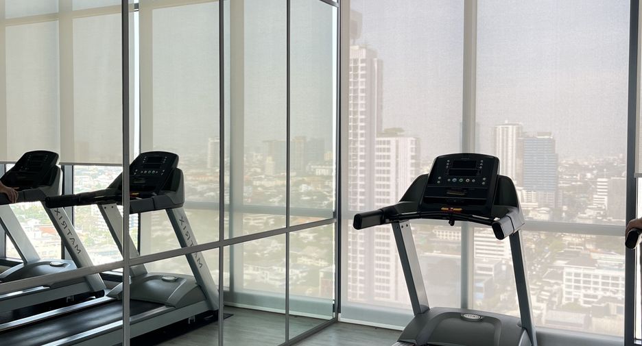 For rent 1 bed condo in Watthana, Bangkok